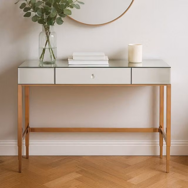Orsina Contemporary Glass and Metal Console Table in Gold, W/D/H: 120 x 40 x 80 cm – 1