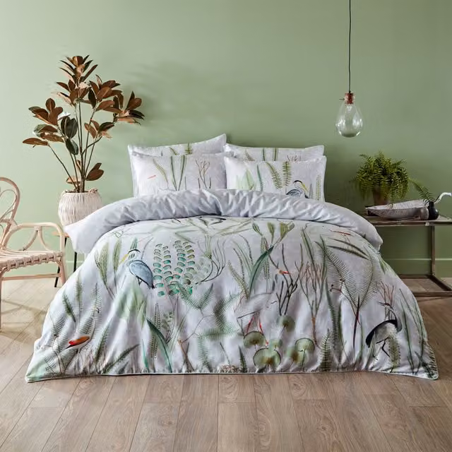 Paoletti Aaliyah Reversible Botanical Cotton Duvet Cover Bedding Set in Multicolour Floral and Animal Print