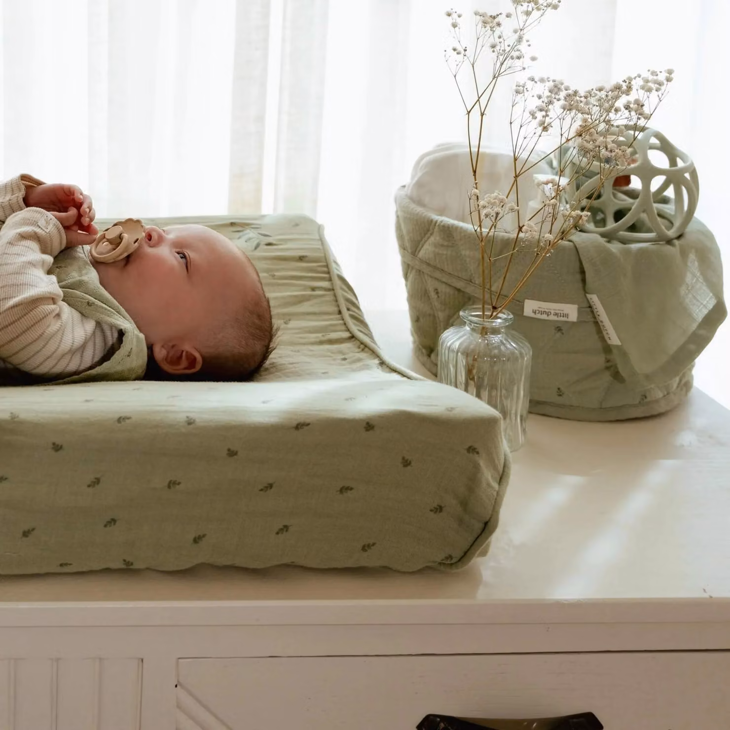 Little Dutch Fabric Storage Basket for Babies in Green, Medium – 2