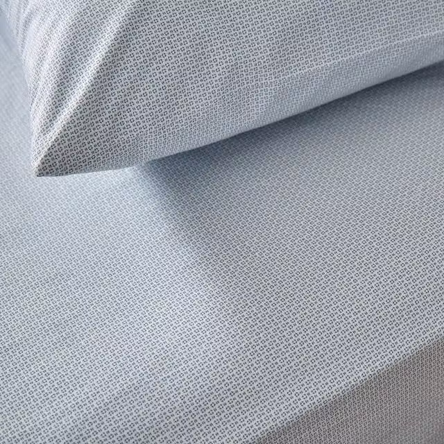 Murmur Edith Kingsize Fitted Sheet in Ballintoy Blue Cotton Percale with Floral Design, W: 180 cm, L: 200 cm