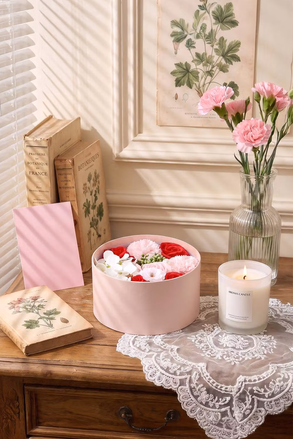 Living and Home Round Red Soap Flower Gift Box for Weddings and Anniversaries – 2
