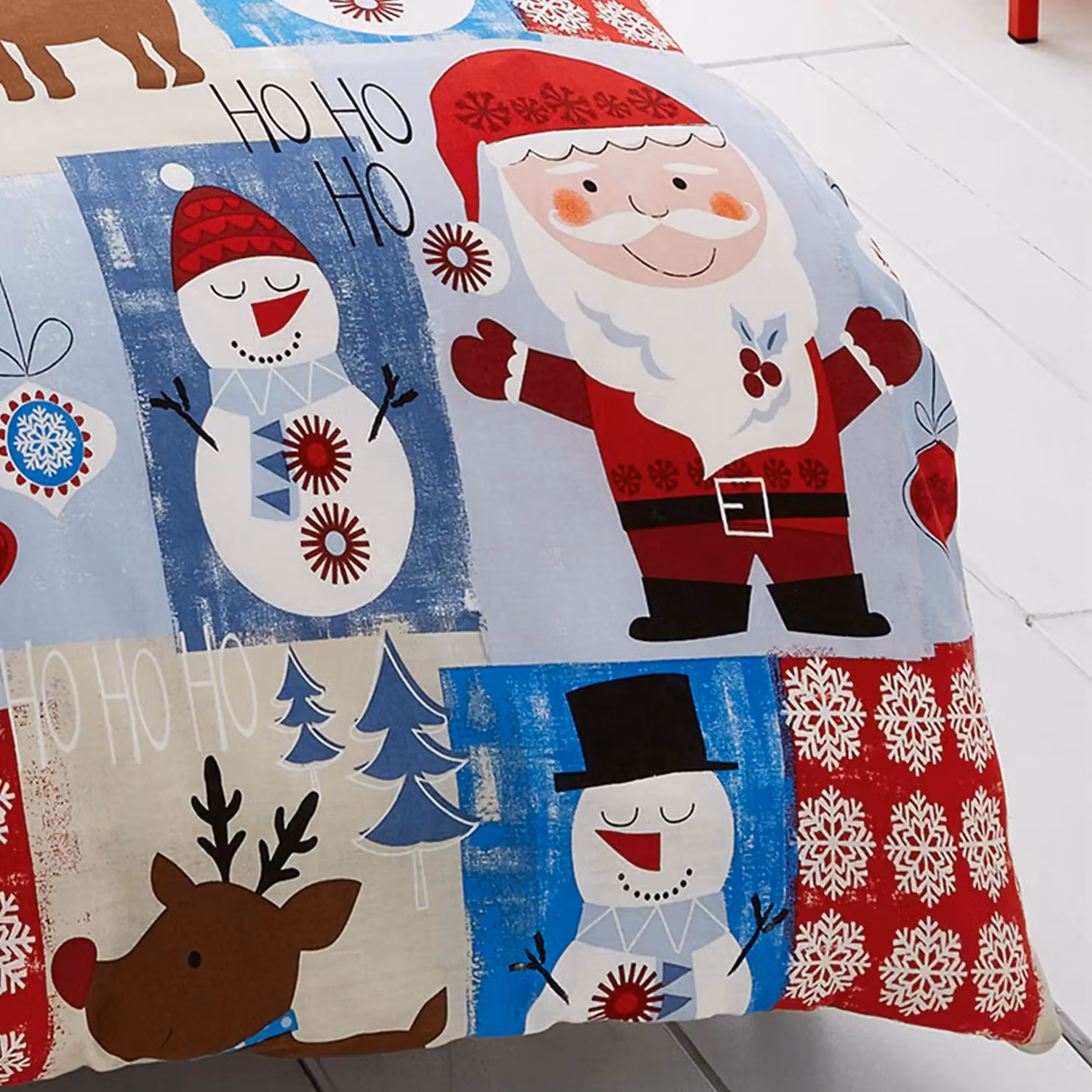 Happy Linen Company Kids Christmas Santa Patchwork Blue Reversible Duvet Cover Bedding Set, W: 140 cm, L: 200 cm – 4