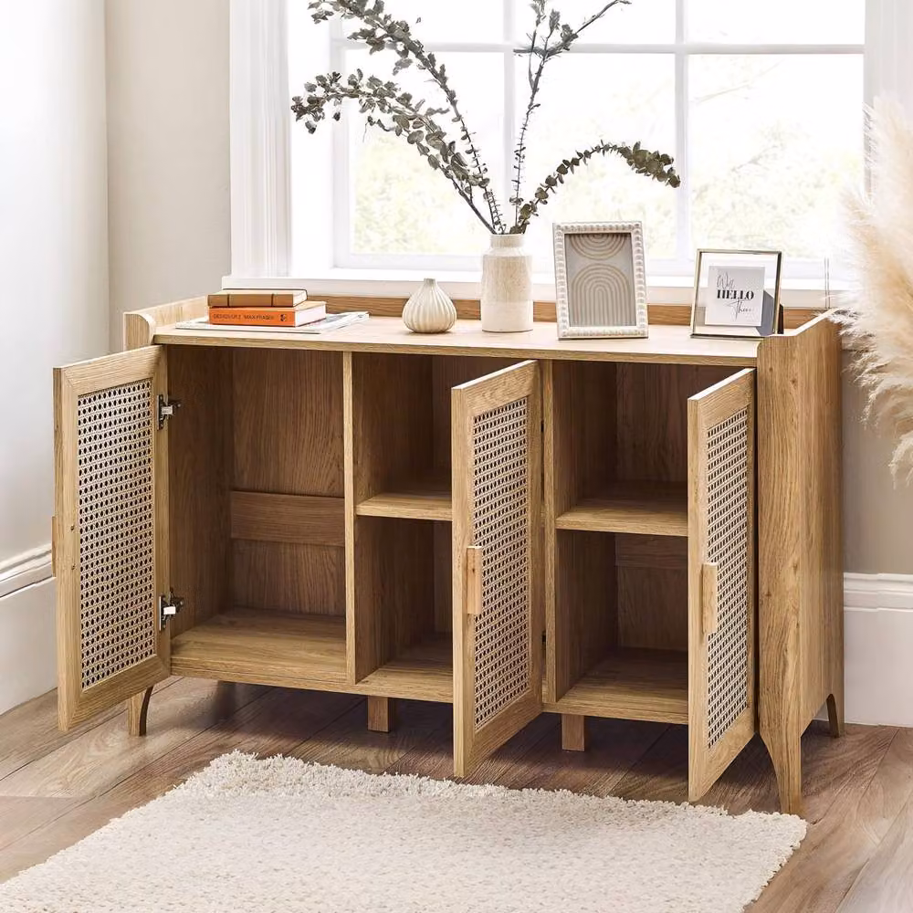 Cheshire Melrose 3 Door Sideboard in Light Oak – 3