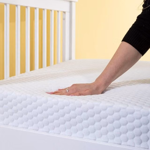 Nöa and Nani Trejo Trejo Single Mattress in White, Hypoallergenic Antibacterial Reflex Foam, W/D/H: 90 x 200 cm – 1