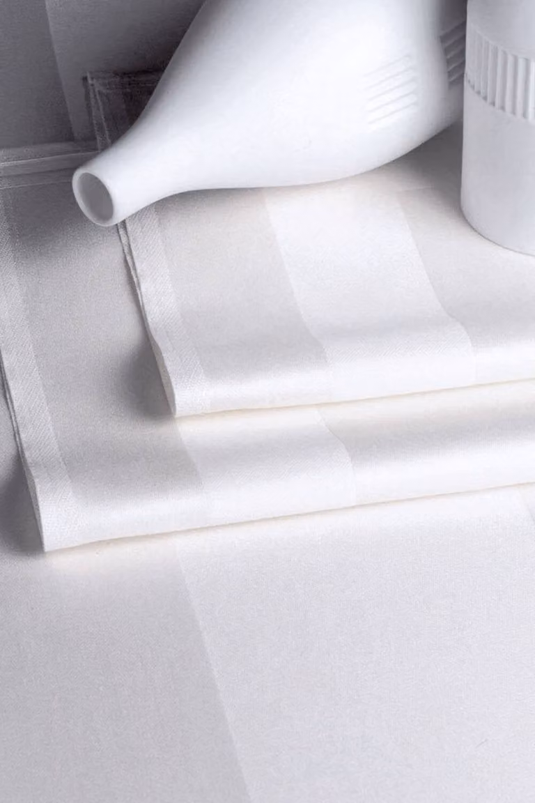 Vision White Striped Polyester Satin Tablecloth W: 137 cm, L: 229 cm