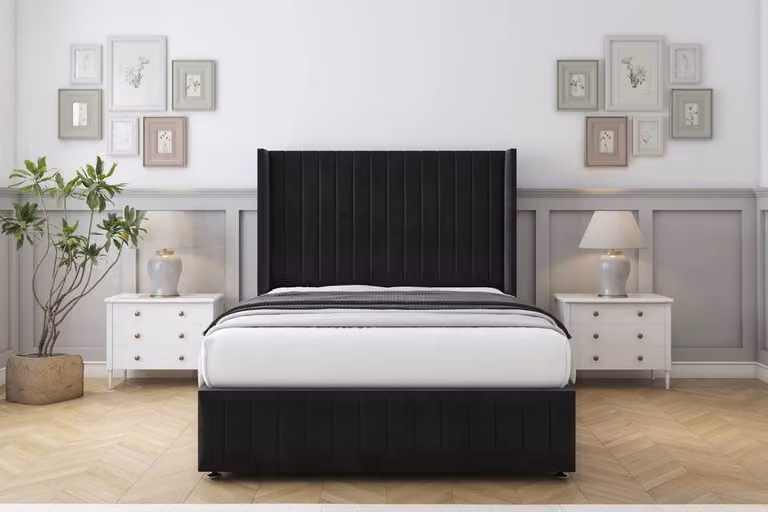 Sloomy Marlborough Plush Divan Set in Black with Wingback Headboard and Footboard, King Size, W/D/H: 180 x 200 cm