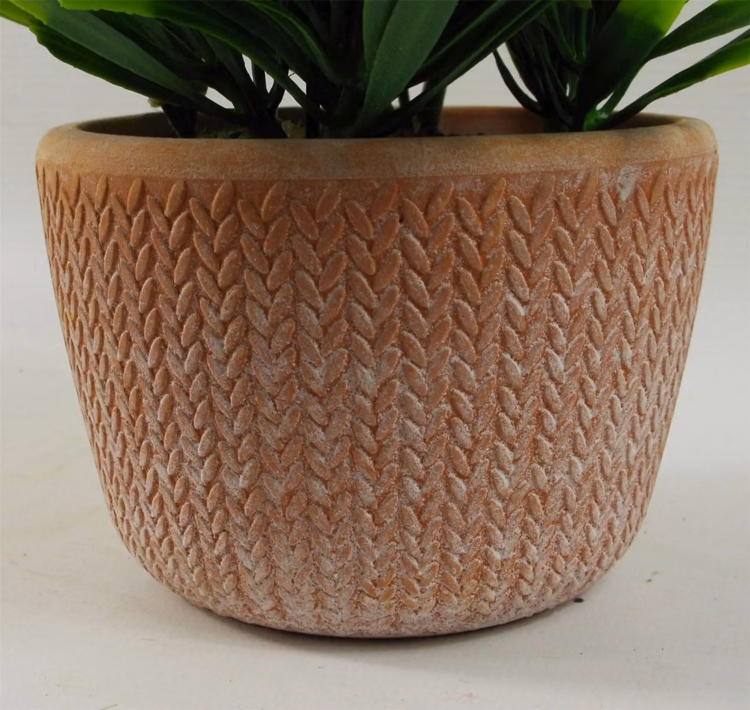 Leaf Potted Artificial Honey Plant in a Green Ceramic Pot, H 22 cm x W 15 cm x D 15 cm – 3