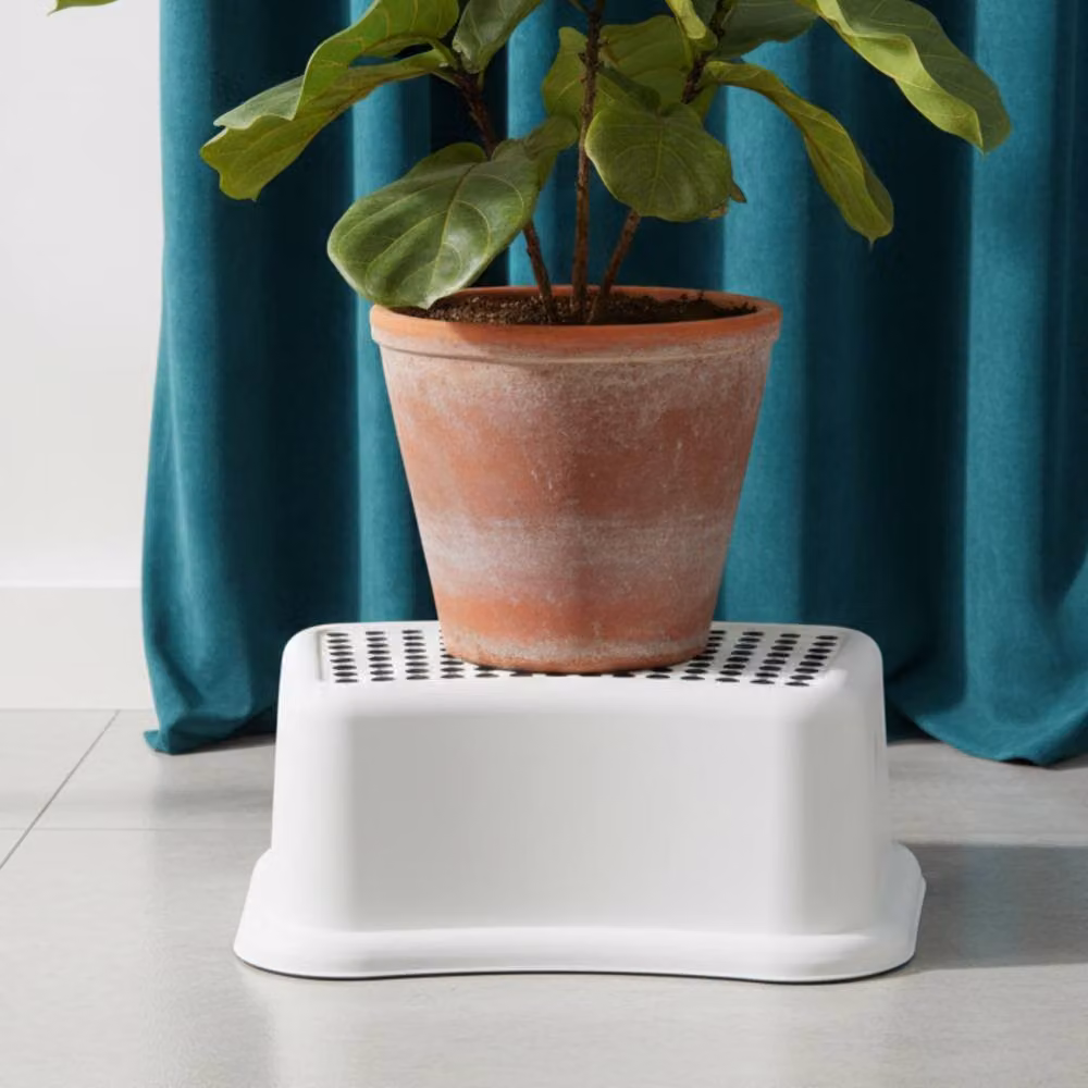 Bedsland OSH Non-Slip Step Stool in White – 4
