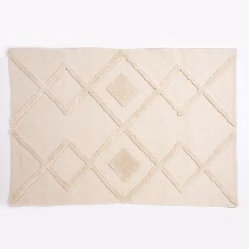 Esselle Windsor Geo Hand Tufted Diamond Rug in Beige and White, W: 160 cm, D: 230 cm
