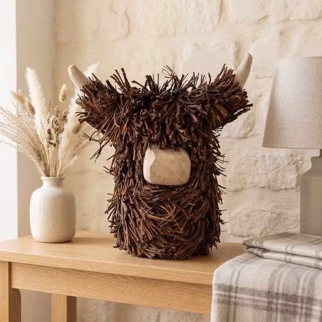 Madison & Mayfair Brown Rustic Highland Cow Head Wood Tabletop Ornament