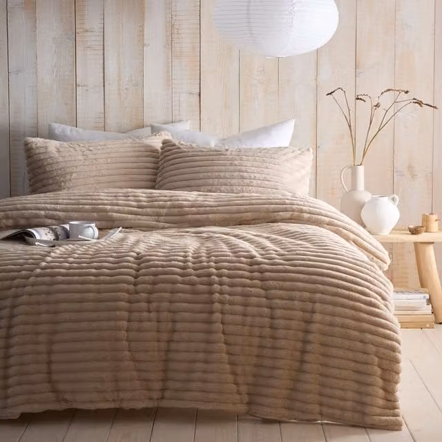 Appletree Morritz Reversible Faux Fur Duvet Cover Set in Natural Beige, W: 90 cm, H: 200 cm – 1
