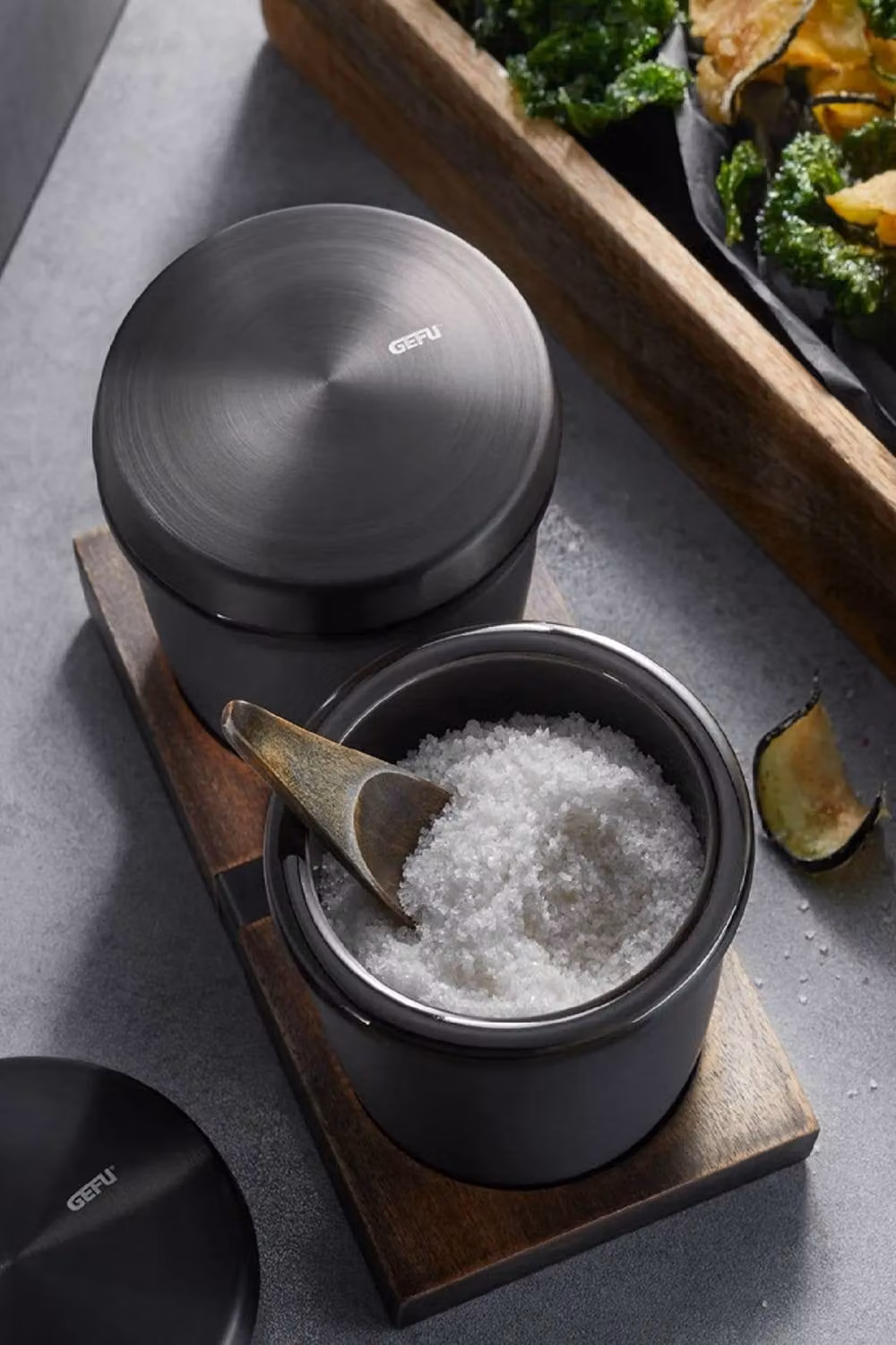 Gefu X-Plosion Airtight Salt and Spice Jar in Black, Diameter: 8.5 cm – 2
