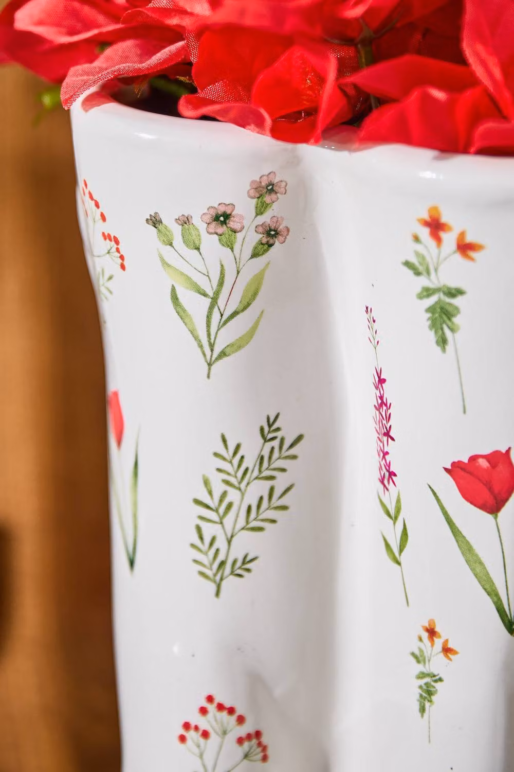 Dibor Large Floral Welly Boots Planter in White Ceramic, H 29.5 cm x W 24 cm – 3