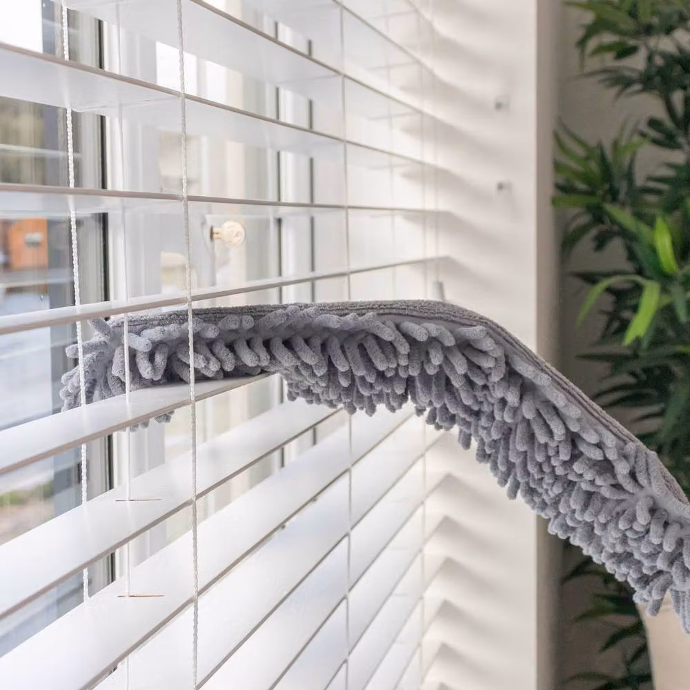 JVL Extendable Flexible Microfibre Duster with Telescopic Handle in Grey – 2
