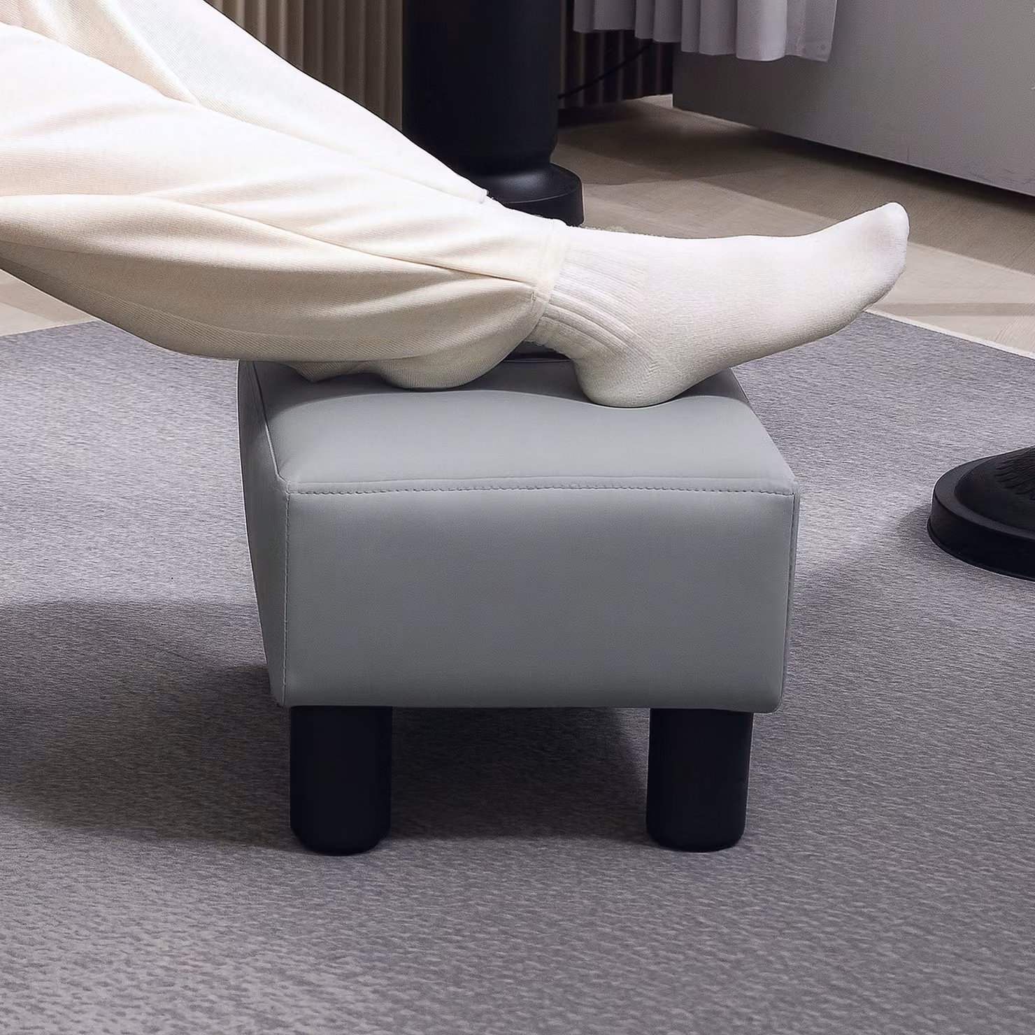 HOMCOM Grey PU Leather Rectangular Footstool with Wood Frame and Plastic Legs – 4