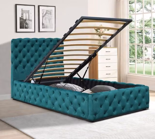 Comfy Living Ltd Green Velvet Tufted Chesterfield Gas Lift Ottoman Bed Frame, W: 140 cm, L: 200 cm