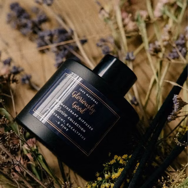 Gloriously Good Peppermint, Eucalyptus and Pine Reed Diffuser, Satin Black