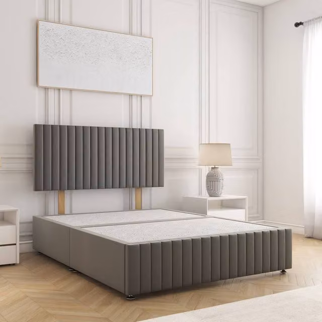 BSSPOKE Emma Small Double Divan Bed with 24 inch Plush Velvet Headboard in Grey, W/D/H: 120 x 200 cm