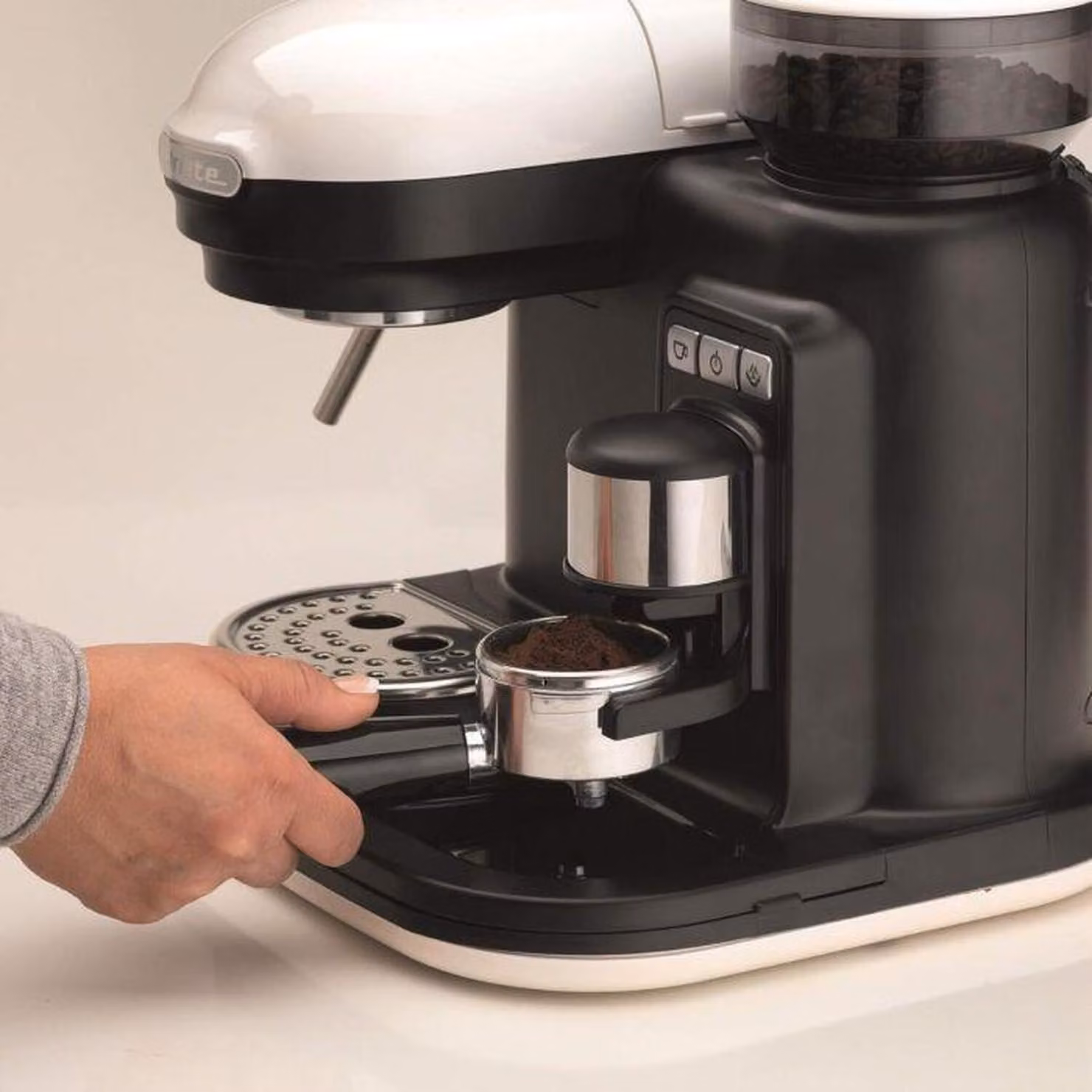 Ariete Moderna Countertop Coffee Machine with Integrated Grinder, Black and White – 2