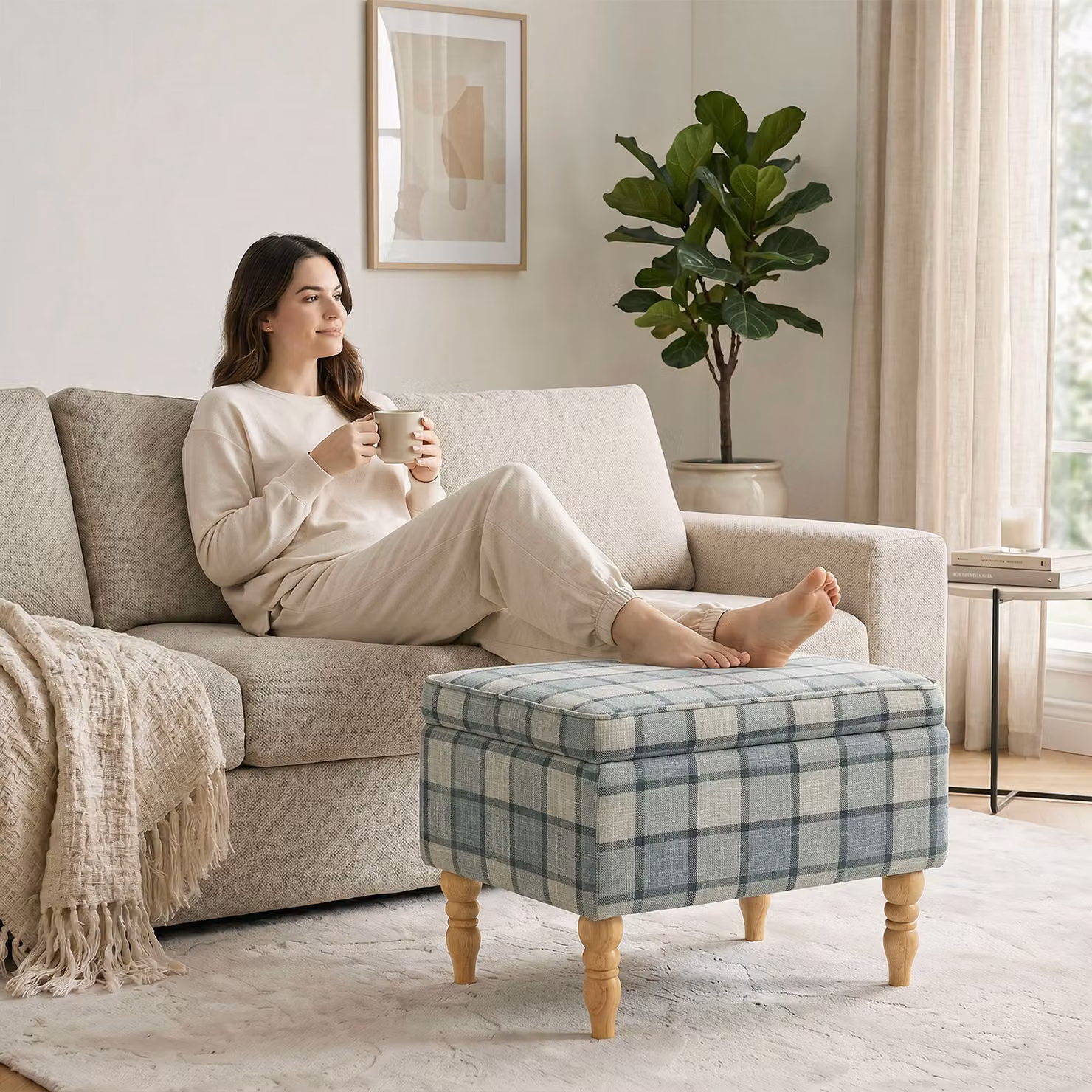 HOMCOM Grey Linen Fabric Upholstered Rectangular Storage Footstool with Removable Top and Hidden Space – 2