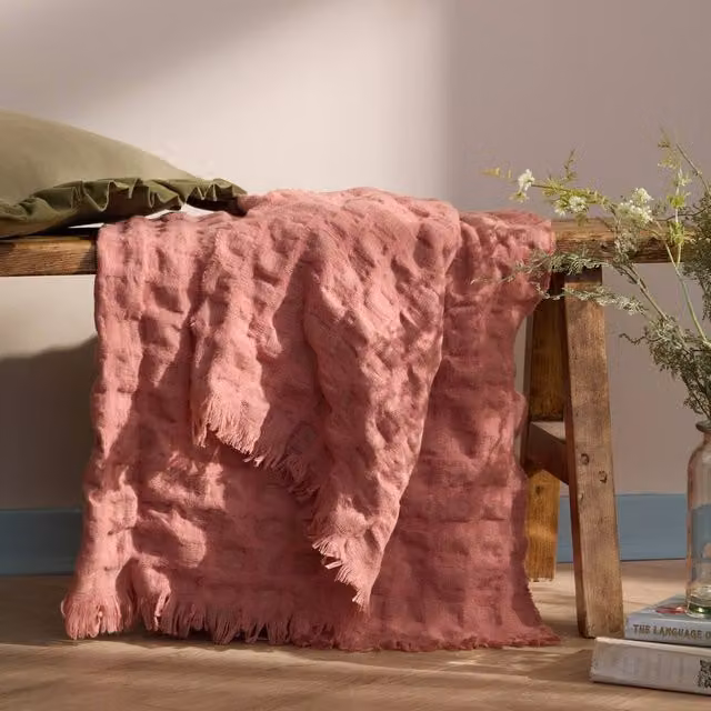 Wylder Walton Waffle Pique Fringed Throw in Pink, W: 130 cm, D: 180 cm