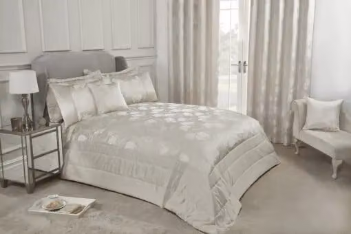 New Edge Blinds English Garden Bedspread in Yellow, Double Size