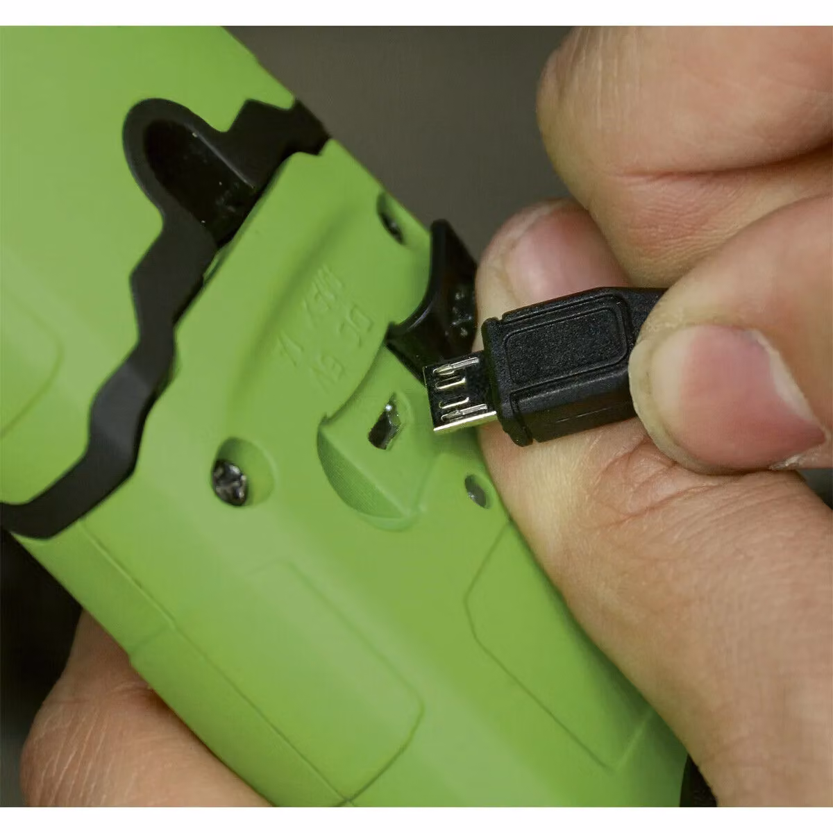 ThatCable Loops Lightweight Swivel Inspection Light with 3W COB and 1W SMD LED, Rechargeable, Green – 3