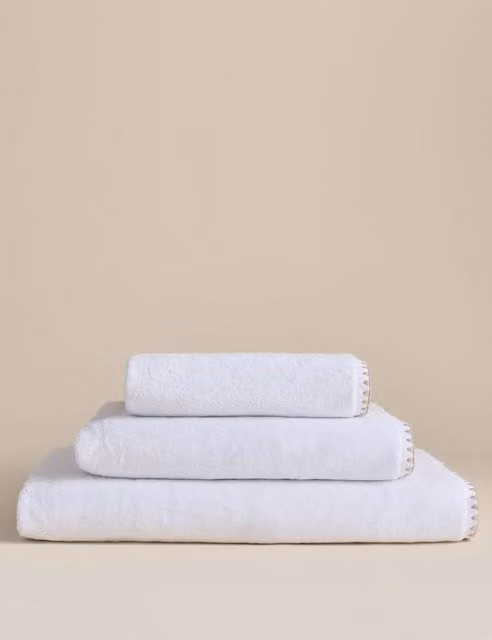 M&S White Egyptian Cotton Towel with Embroidered Border