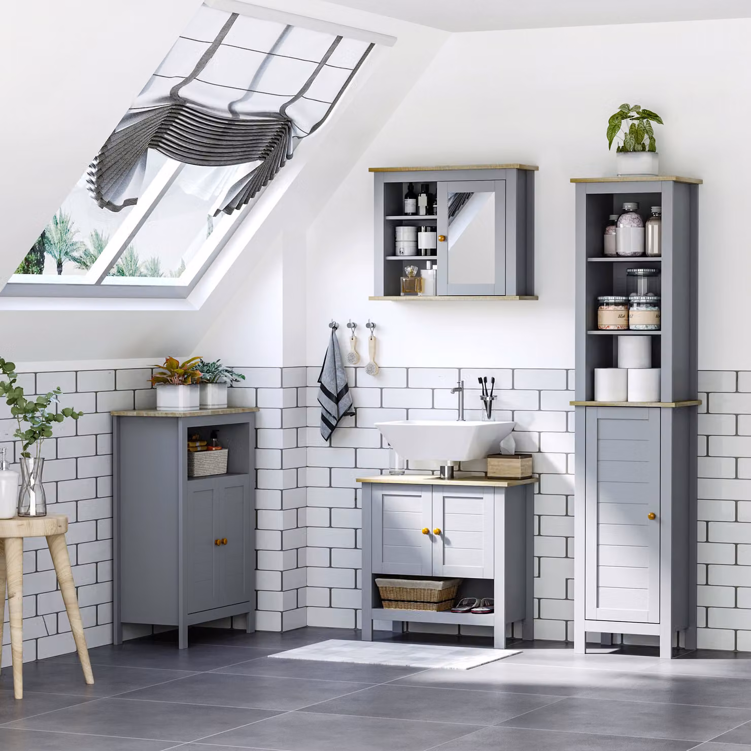 Kleankin Wall-Mounted Mirror Cabinet in Grey with Hinged Doors and Internal Shelves – 4