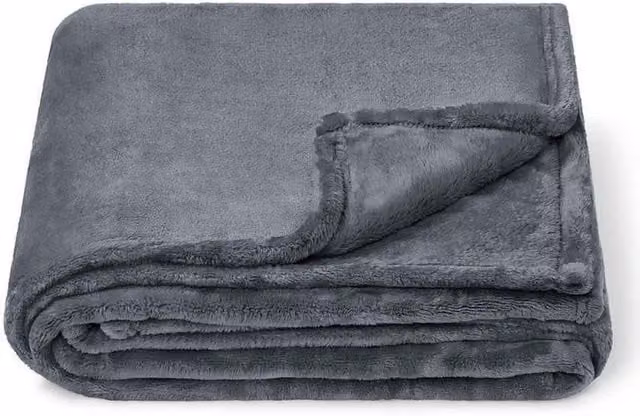 Brand Lab Fluffy Grey Fleece Blanket – 1