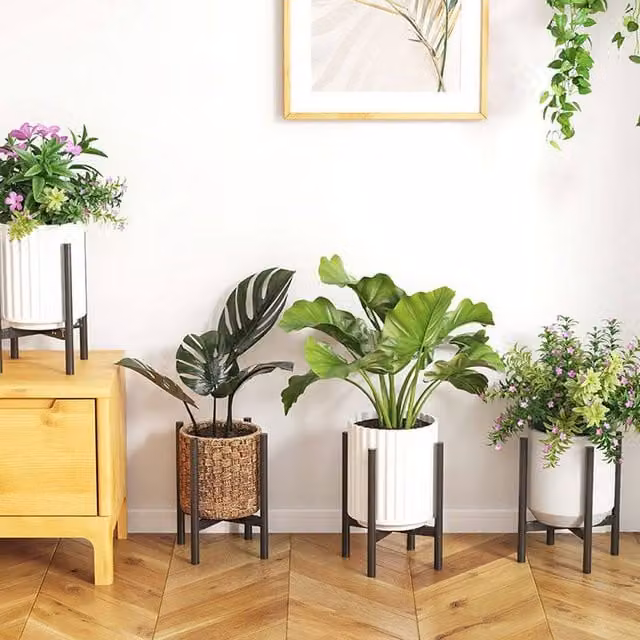 Living and Home Detachable Adjustable Metal Plant Stand Flower Potted Holder in Black