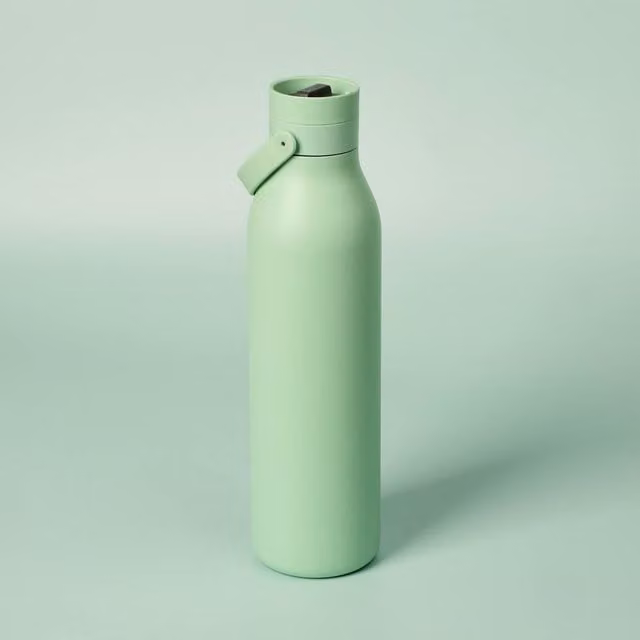 Circular & Co Recycled Stainless Steel Water Bottle, Green, 750ml