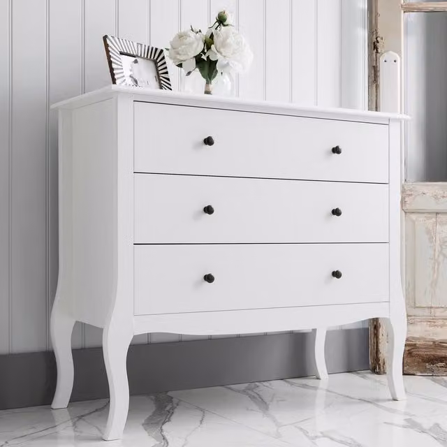 Noa and Nani Classic White Lacquered Pine Chest of Drawers