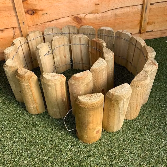 Ambassador Brown Log Roll with Galvanised Steel and Wire Mesh, 6 inch x 1.8 m