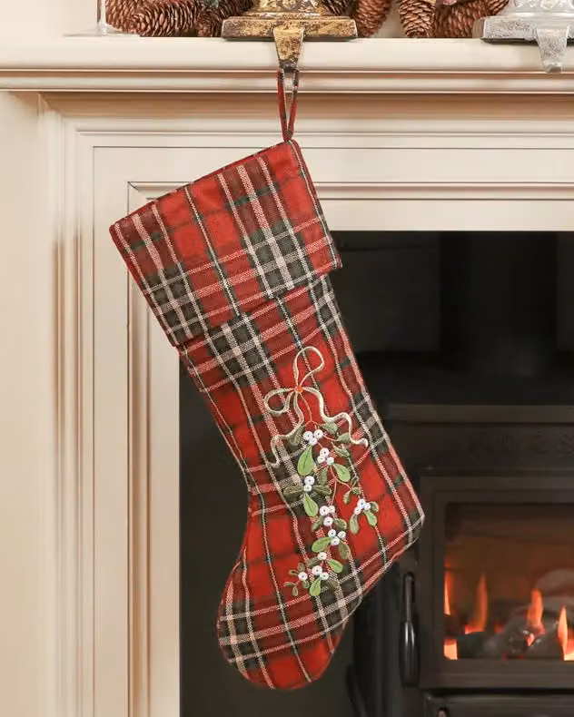 Dibor Set of 4 Mistletoe Highland Tartan Christmas Stockings in Red, Green and Orange – 2