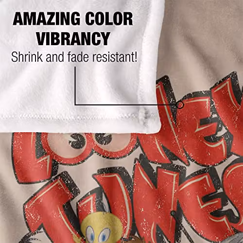 LOGOVISION Looney Tunes Retro Silky Touch Super Soft Throw Blanket, W/D/H: 152 x 127 cm, Multicolour and White – 3