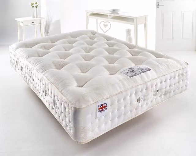 Elizabeth Natural Pocket Spring Mattress in White with Floral Fabric, H: 30 cm