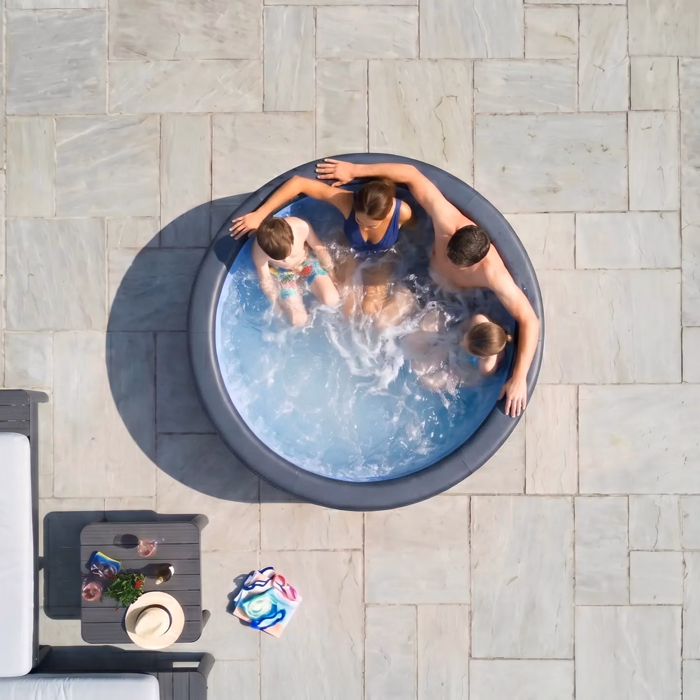 Wave Spas Wave Tahoe 6-Person Round Foam Hot Tub with Integrated Heater and 90 Jets in White – 4