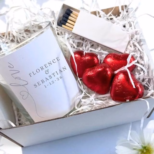 Aye Do Gifts Personalised Love Heart Candle Gift Set in White