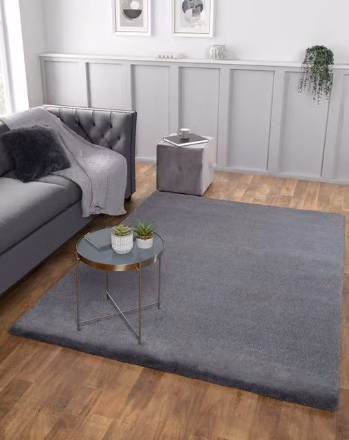 The Linen Consultancy Grey Faux Fur Luxury Rectangular Rug W: 80 cm, L: 150 cm