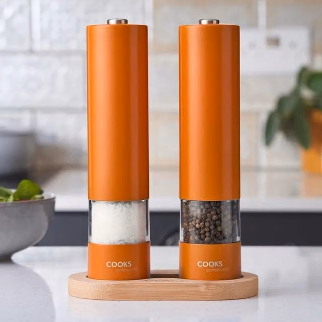 Cooks Professional Electric Automatic Salt and Pepper Mill Set with Glass and Bamboo Base, Orange