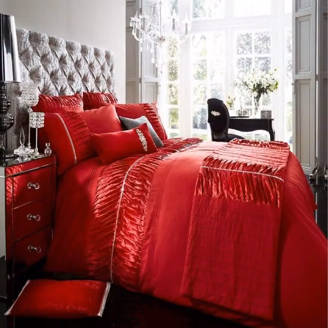 Smart Living Red Polycotton Duvet Cover and Pillowcase Set, W/D/H: 90 x 200 cm