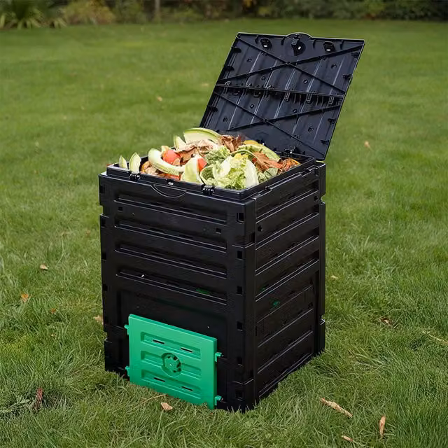 Livingandhome Large Garden Compost Bin with Flip Lid, Black and Green, 450l