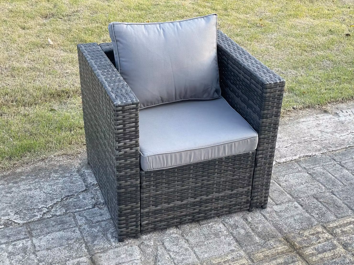 Fimous 8 Seater Rattan Garden Furniture Set in Dark Grey Mixed with 2 Armchairs, Side Table and Square Coffee Table – 2