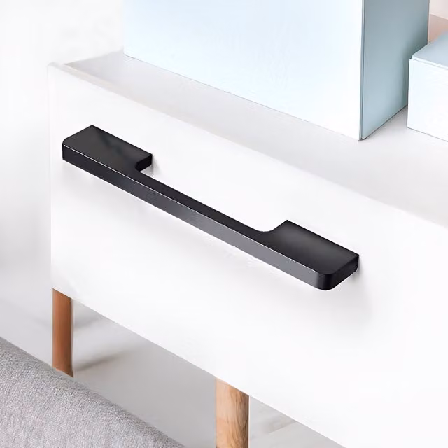 Darphe Pack of 2 Matt Black Bar Furniture Handles, 15 cm