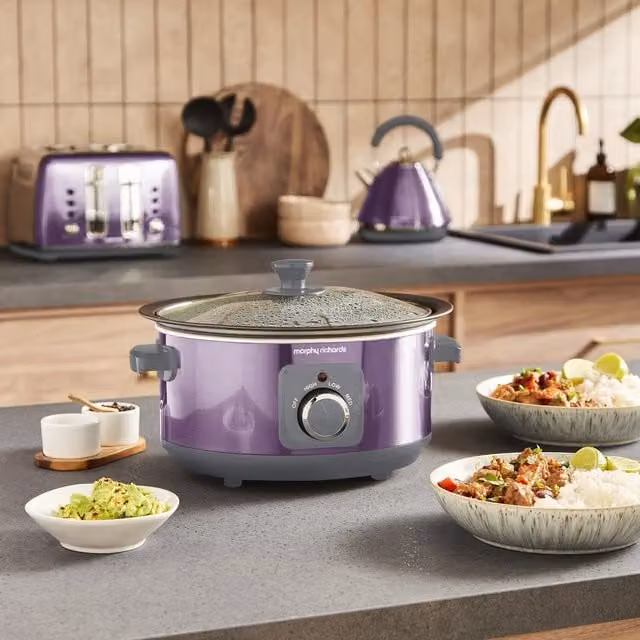 Morphy Richards Accents 3.5L Sear and Stew Slow Cooker, Purple