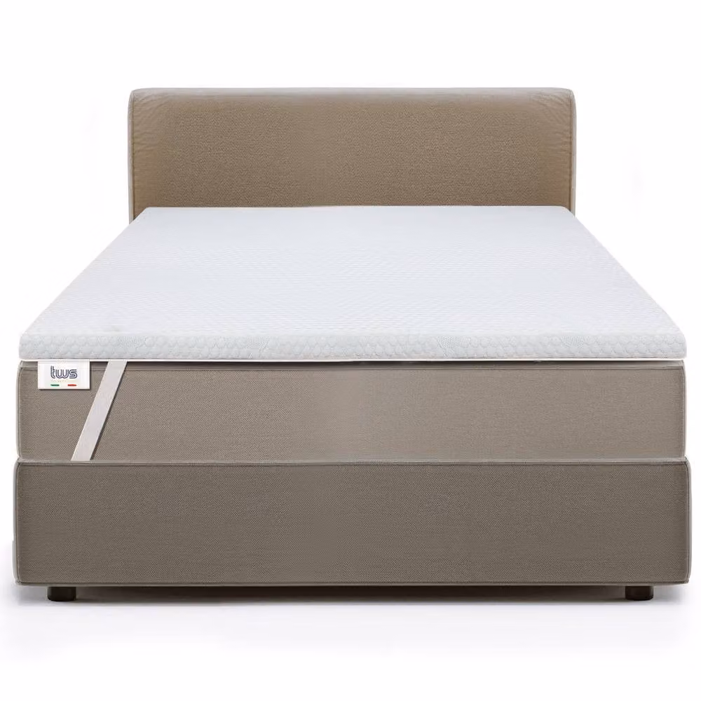 The White Stone Hypoallergenic Memory Foam Mattress Topper and Protector in White, W/D/H: 160 x 190 x 7 cm – 5