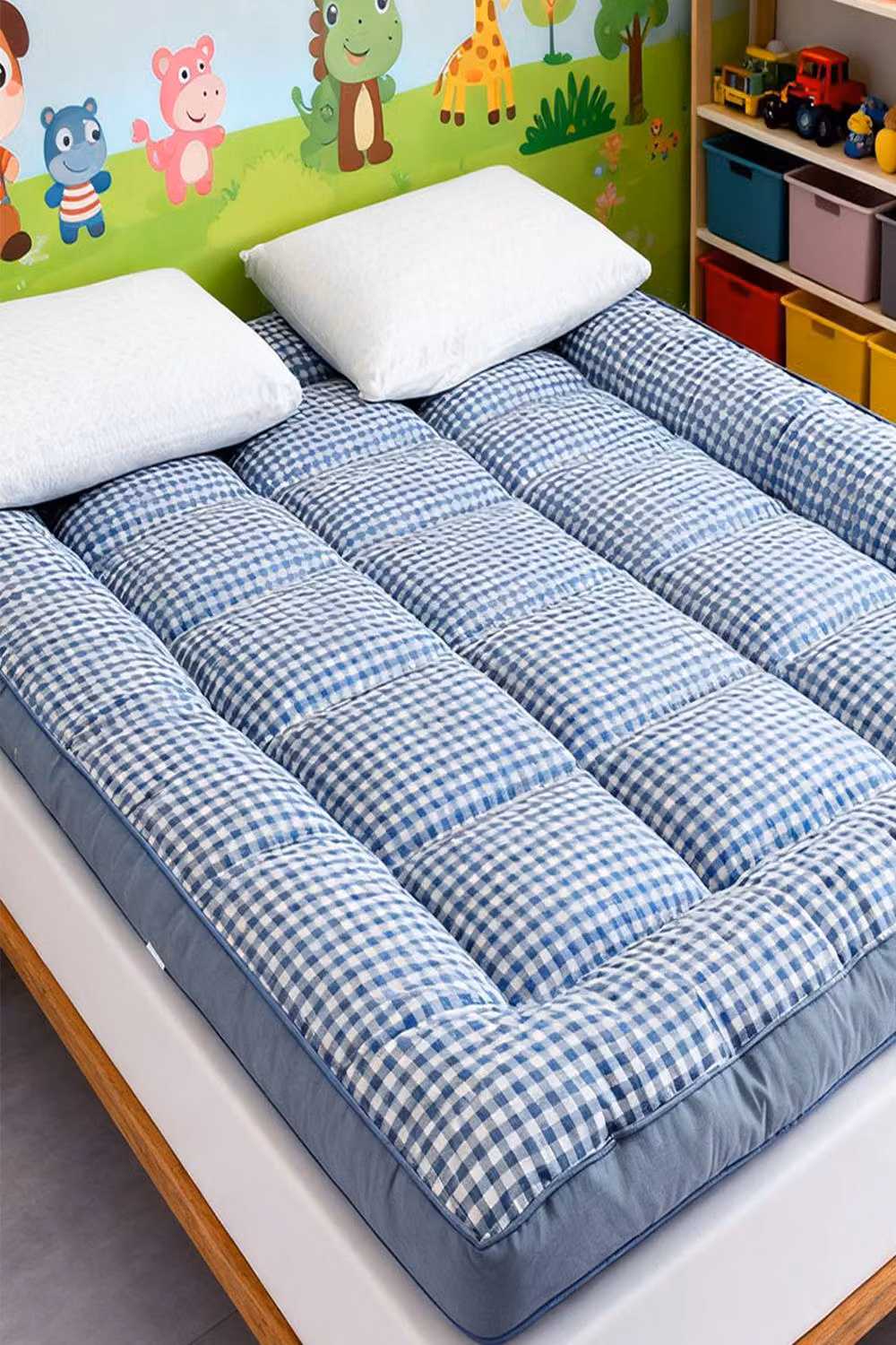 Living and Home Blue Quilted Mattress Topper, Super King, 10 cm Depth – 2