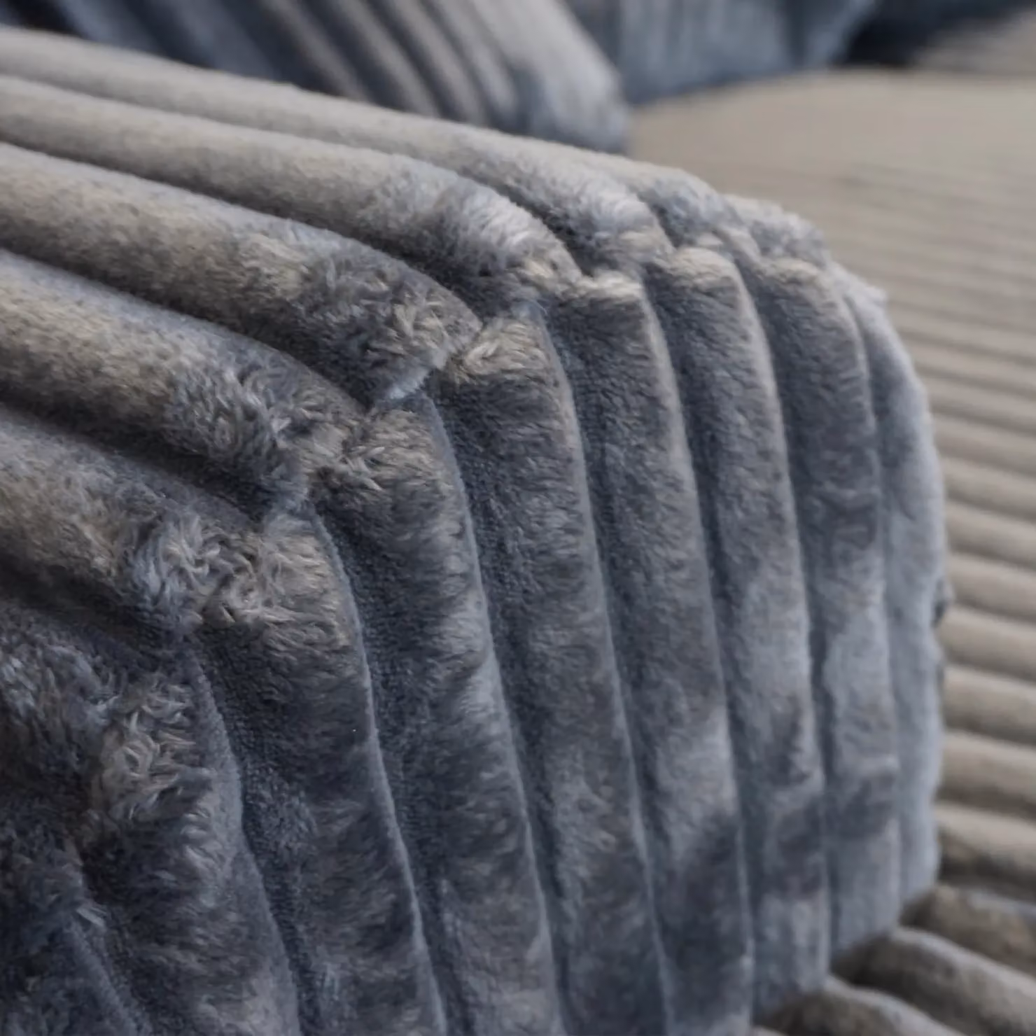 Furnishings For Less UK Vinci 4 Seater Left Hand Facing Corner Sofa in Grey Chunky Thick Cord – 4
