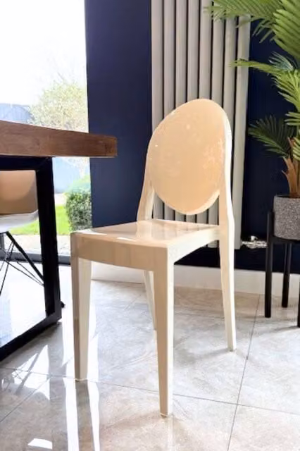 Fusion Living Victoria Ghost Style Plastic Dining Chair in Ivory – 1